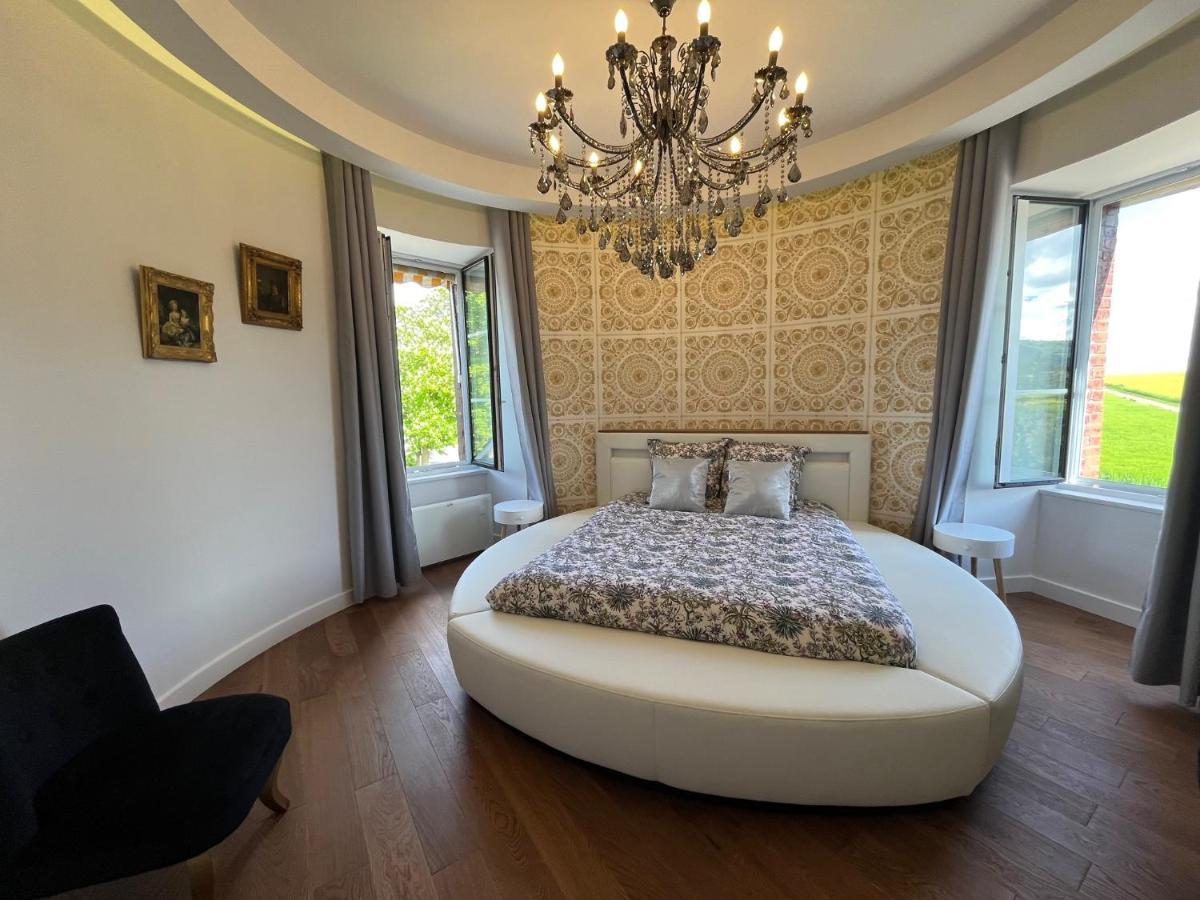 Domaine Pierre Monnaie Villa Verzy Екстериор снимка